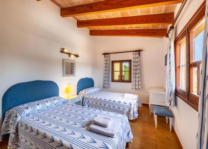 Antonia By Vintage Travel *